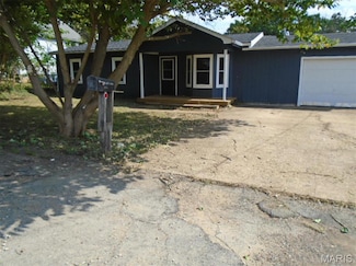 807 Bond St, Potosi, MO 63664