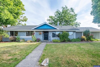 185 NE Cambridge Cir, Corvallis, OR 97330