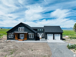 295 E 2nd St N, Paris, ID 83261