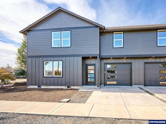 220 Juniper Ave, Gervais, OR 97026