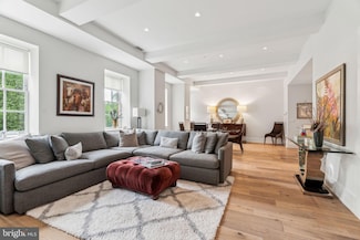 1805 Walnut St Unit 4B, Philadelphia, PA 19103