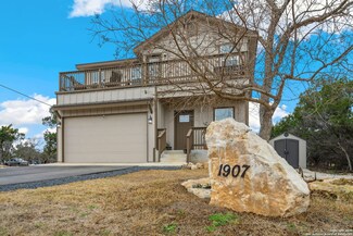 1907 Fuller Dr, Canyon Lake, TX 78133