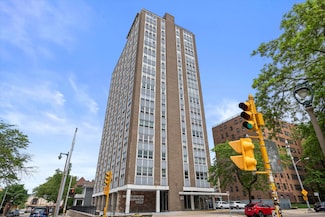 1707 N Prospect Ave Unit 4A, Milwaukee, WI 53202