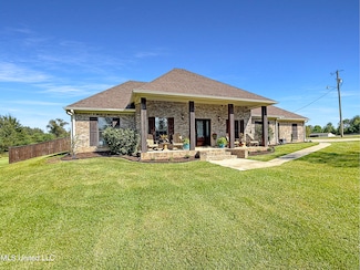186 Barker Rd, Morton, MS 39117