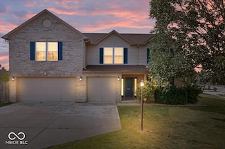 6467 W Deer Crossing Blvd, Mc Cordsville, IN 46055