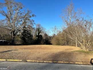 245/255 Gordon St, Elberton, GA 30635