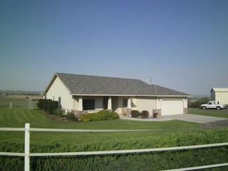 101 W Valley Vista Dr, Othello, WA 99344