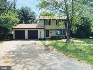 2653 New Carson Dr, Herndon, VA 20171