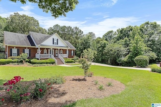 6668 Post Oak Dr, Bessemer, AL 35023