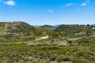 21612 Yankee Valley Rd, Hidden Valley Lake, CA 95467