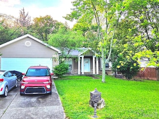 3115 Brookford Dr, Saint Charles, MO 63303