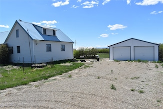 946 Lederer Rd, Conrad, MT 59425