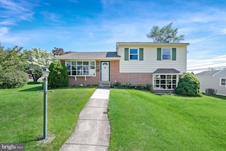 411 Parkstone Way, Broomall, PA 19008