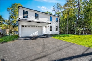 1551 Diamond Hill Rd, Cumberland, RI 02864