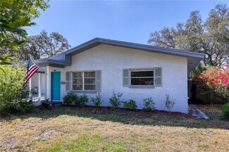 1035 Sedeeva St, Clearwater, FL 33755