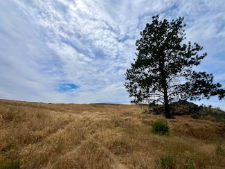 402 E Porak St, Sprague, WA 99032