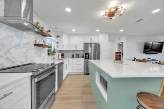1611 SW 3rd Ave, Pompano Beach, FL 33060