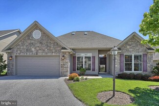 2027 Liberty Dr, Mechanicsburg, PA 17055