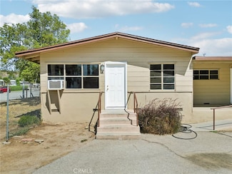 546 N 5th St, Banning, CA 92220