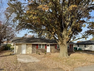 1105 Eubanks St, Decatur, AR 72722