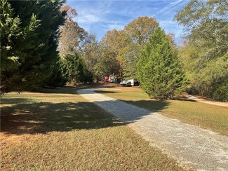 303 & 305 Wild Rose Ln, Seneca, SC 29678
