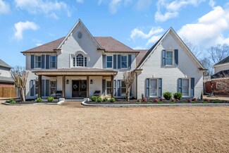 1566 Collingham Dr, Collierville, TN 38017