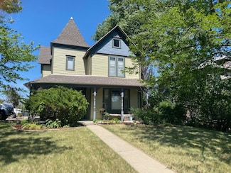 1228 Quincy St, Rapid City, SD 57701