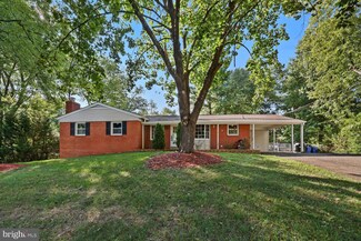 9027 Traveller St, Manassas, VA 20110