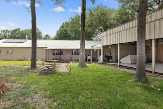 16729 E Forrestal, Montgomery, TX 77316