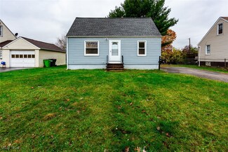 123 Tudor Ave, Bedford, OH 44146
