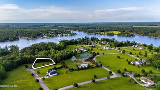 330 Southern, Arapahoe, NC 28510