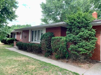 1532 Ironwood St SW, Demotte, IN 46310