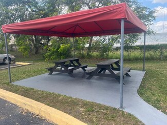 686 NW 114th Ave Unit 102, Miami, FL 33172