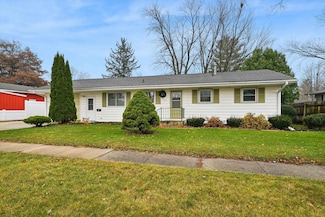 803 11th Ave NW, Waverly, IA 50677