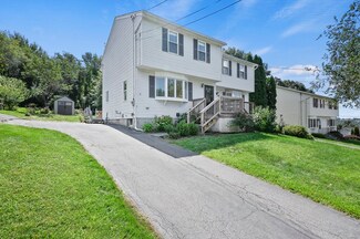 16 Bolton St, Worcester, MA 01604