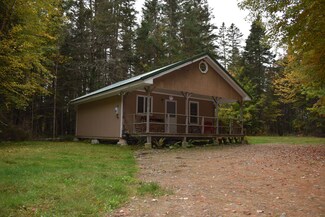 72 Smith Rd, MacWahoc Plantation, ME 04451
