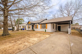 2010 Hairston St, Conway, AR 72034