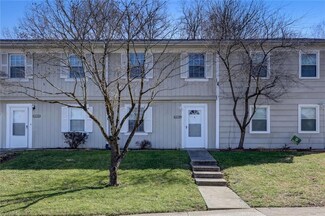 5725 Bramblegate Rd Unit L, Greensboro, NC 27409