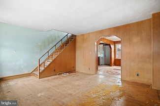 457 Robbins St, Philadelphia, PA 19111