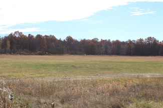 2985 W Bradford Rd, Midland, MI 48640