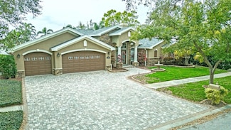 13922 Oak Forest Blvd N, Seminole, FL 33776