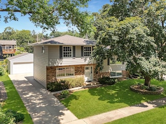 2026 Northgate Ct NW, Rochester, MN 55901