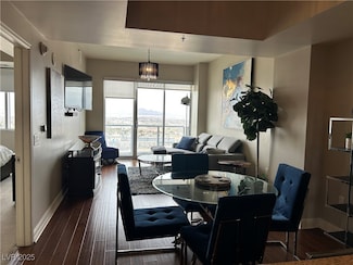 150 Las Vegas Blvd N Unit 2201, Las Vegas, NV 89101