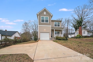 834 N Flint St, Lincolnton, NC 28092
