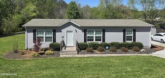 795 Hawkins Rd, Sweetwater, TN 37874