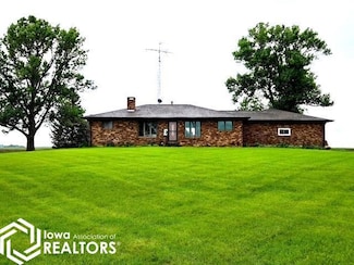 5142 380th St, Cylinder, IA 50528