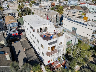 19 Wavecrest Ave, Los Angeles, CA 90291