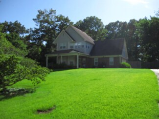 135 Country Forrest Dr, Oakland, TN 38060