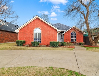 17708 Hillcrest Rd, Dallas, TX 75252
