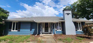 2545 Washington St, Columbus, IN 47201